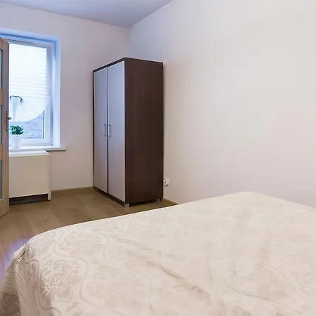 Apartament 3214 *